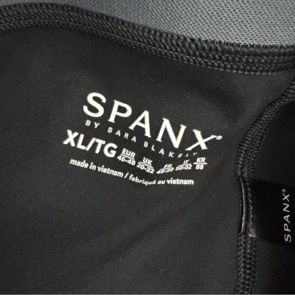 Spanx icon Look At me now Seamless size XL high rise very Black Women's Leggings - Picture 9 of 10